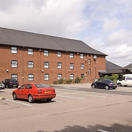 Premier Inn Birmingham City - Aston Esterno foto