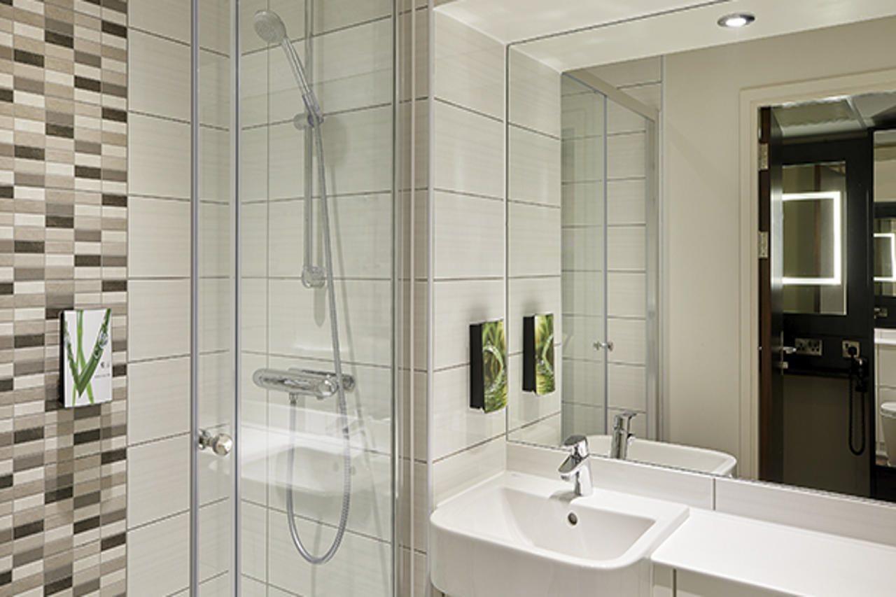 Premier Inn Birmingham City - Aston Esterno foto